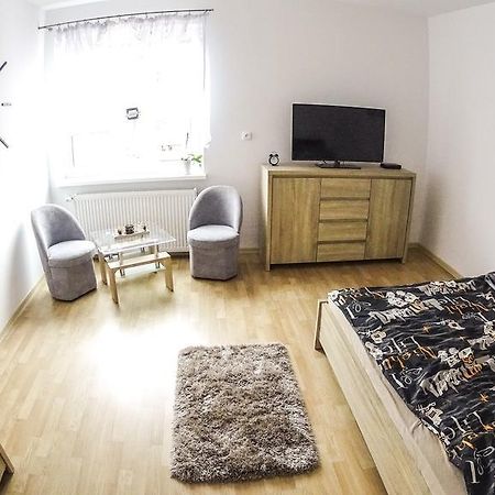 ドラフスコ・ポモルスキエApartament Przy Basztowejアパートメント エクステリア 写真