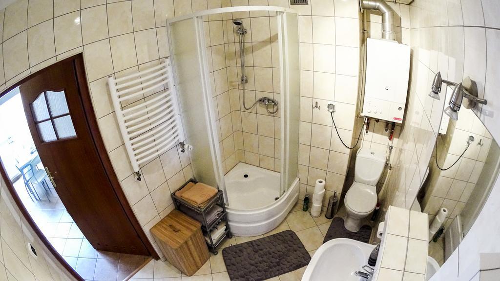 ドラフスコ・ポモルスキエApartament Przy Basztowejアパートメント エクステリア 写真