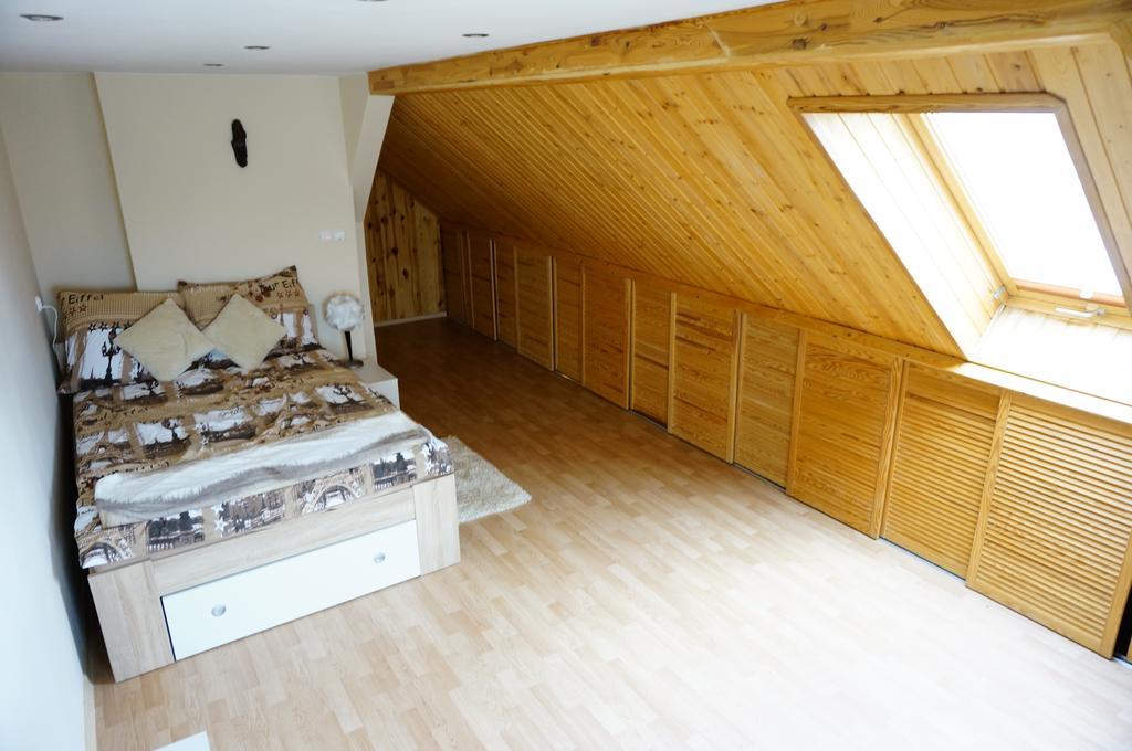 ドラフスコ・ポモルスキエApartament Przy Basztowejアパートメント エクステリア 写真