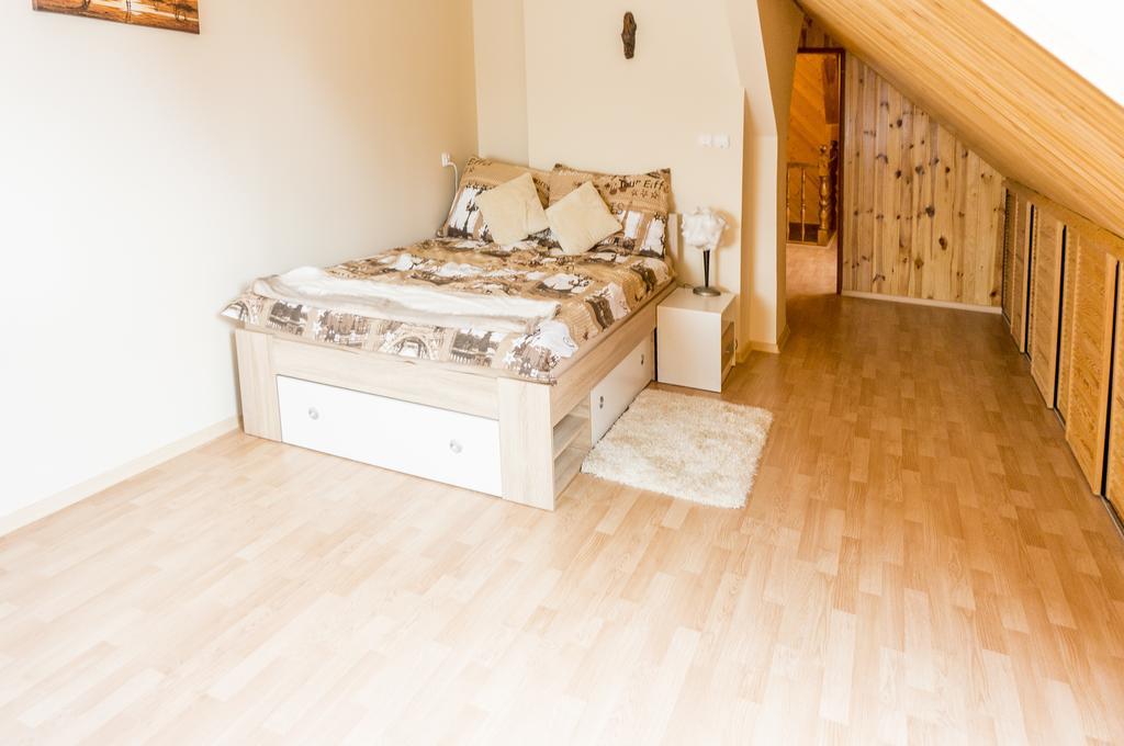 ドラフスコ・ポモルスキエApartament Przy Basztowejアパートメント エクステリア 写真