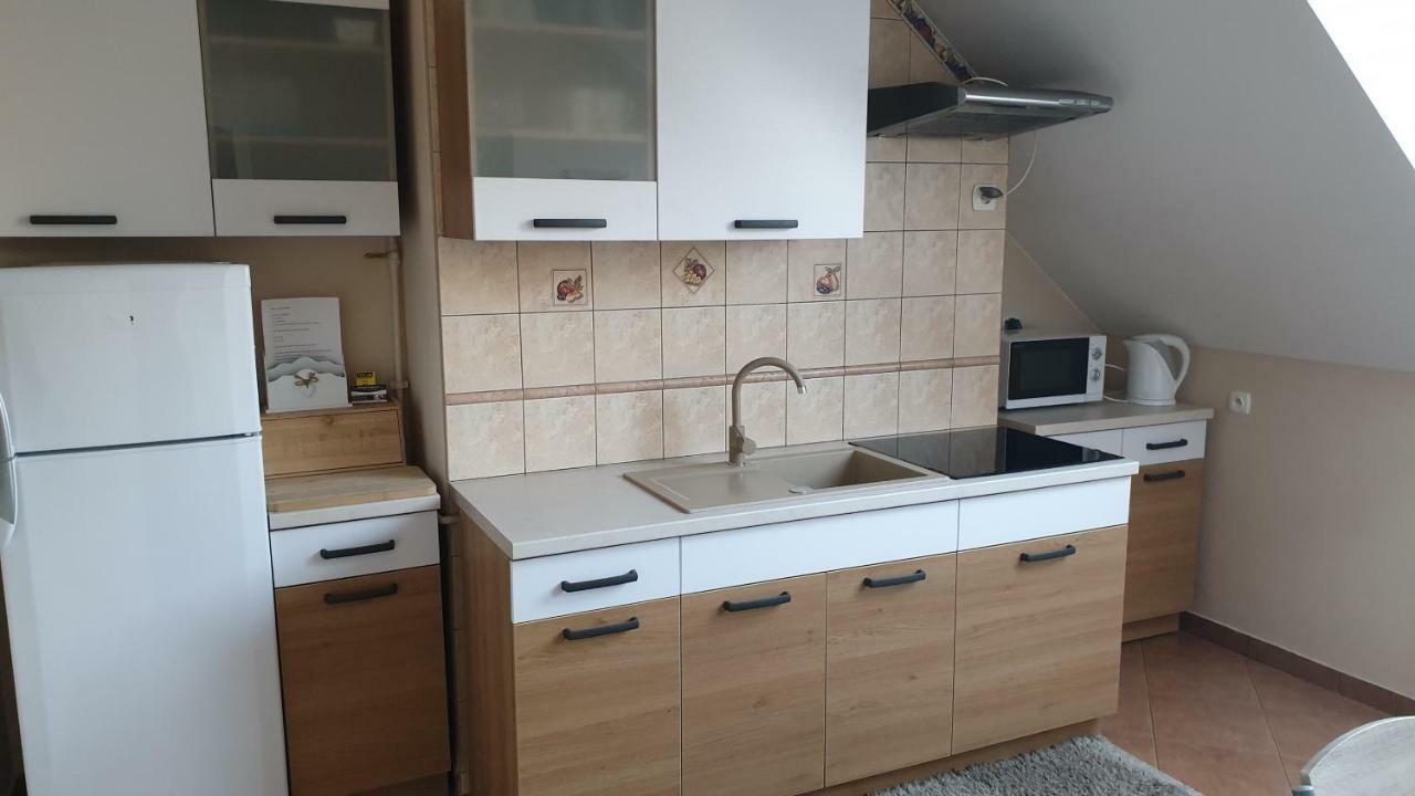 ドラフスコ・ポモルスキエApartament Przy Basztowejアパートメント エクステリア 写真