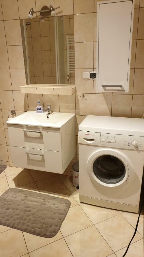 ドラフスコ・ポモルスキエApartament Przy Basztowejアパートメント エクステリア 写真